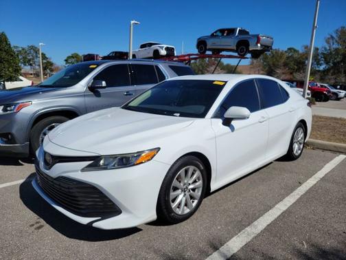 2019 Toyota Camry LE