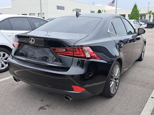 2016 Lexus IS 200t Base