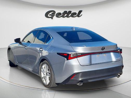 Iridium 2022 Lexus IS 300 Base