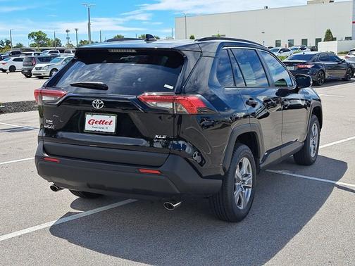 2025 Toyota RAV4 Hybrid Hybrid XLE