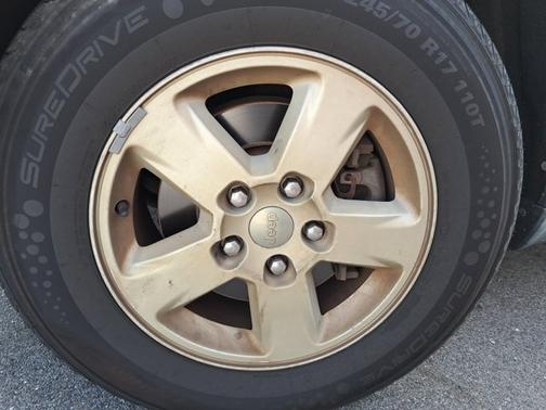 2011 Jeep Grand Cherokee Laredo