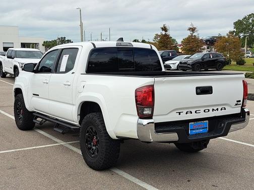 2022 Toyota Tacoma SR5