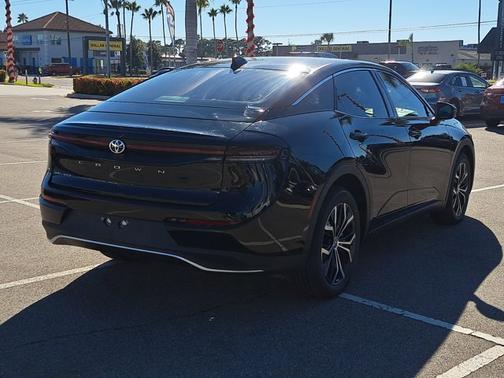 2026 Toyota Crown XLE