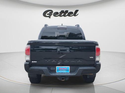 Midnight Black Metallic 2021 Toyota Tacoma TRD Sport