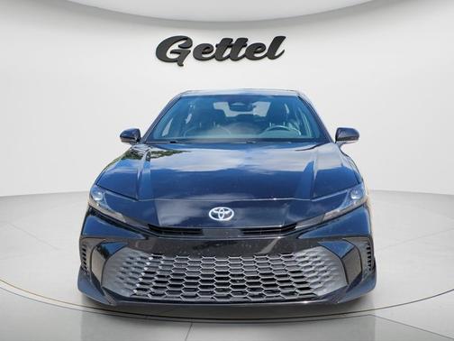 Midnight Black Metallic 2025 Toyota Camry SE