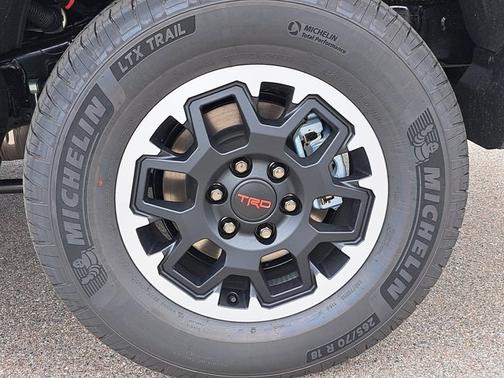 2025 Toyota 4Runner TRD Off Road