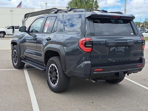 2025 Toyota 4Runner TRD Off Road