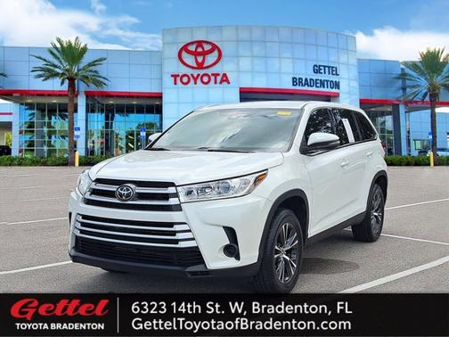 2019 Toyota Highlander LE