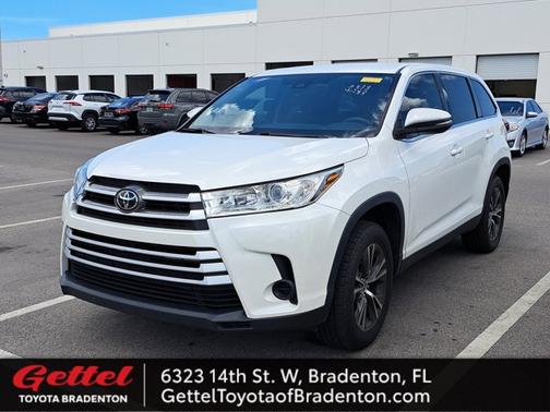 2019 Toyota Highlander LE