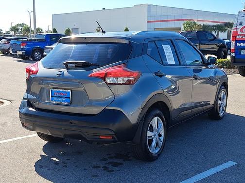 2018 Nissan Kicks S