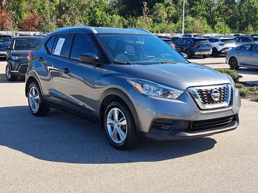 2018 Nissan Kicks S