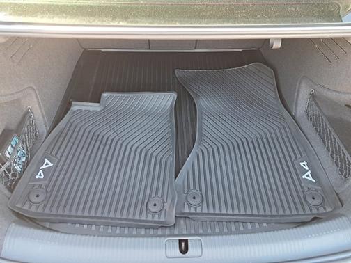 2023 Audi A4 S line Premium Plus