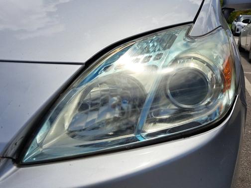 2010 Toyota Prius III