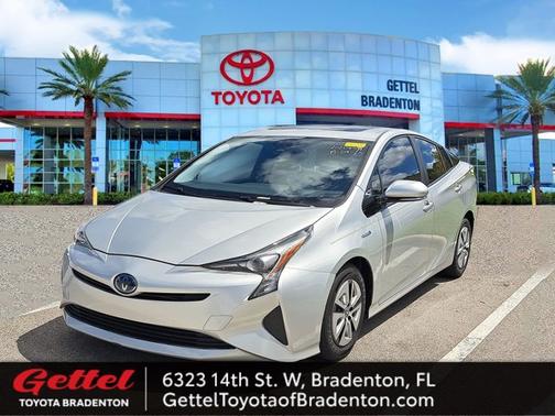 2016 Toyota Prius Four