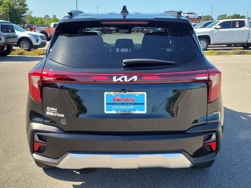 2024 Kia Seltos EX