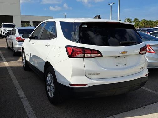 2022 Chevrolet Equinox LS