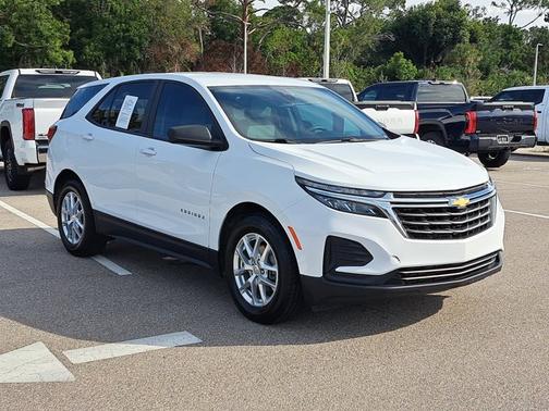 2022 Chevrolet Equinox LS
