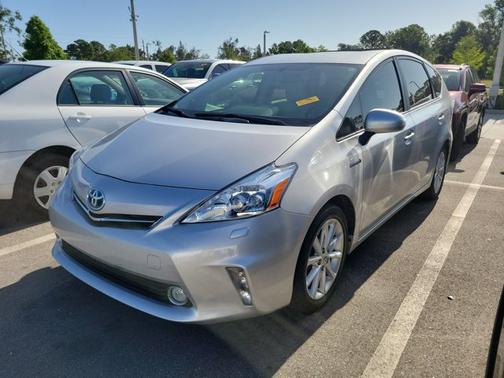 2012 Toyota Prius v Five