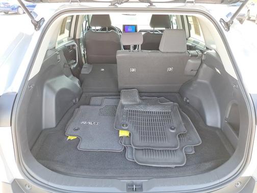2024 Toyota RAV4 Hybrid Hybrid LE