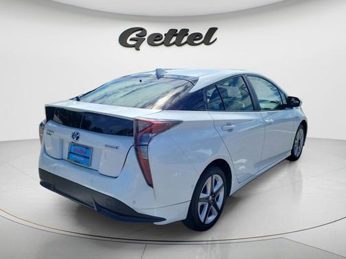 2018 Toyota Prius Four Touring