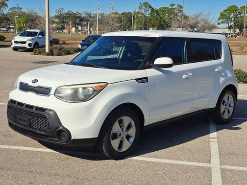 2016 Kia Soul Base
