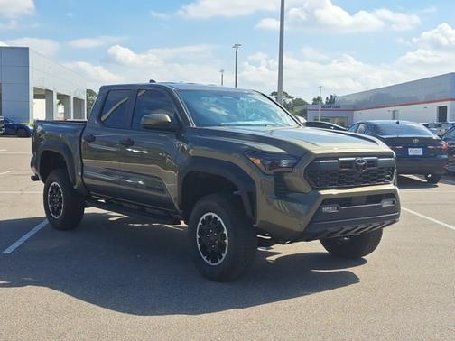 2025 Toyota Tacoma TRD Off Road