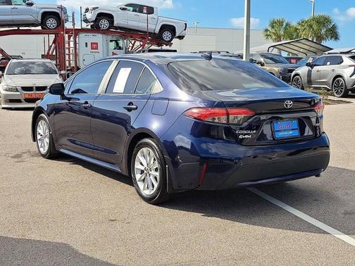 2022 Toyota Corolla XLE