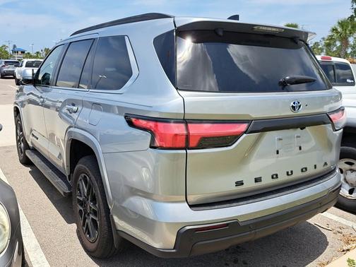 2024 Toyota Sequoia SR5