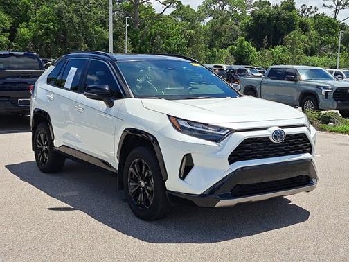 2022 Toyota RAV4 Hybrid Hybrid XSE