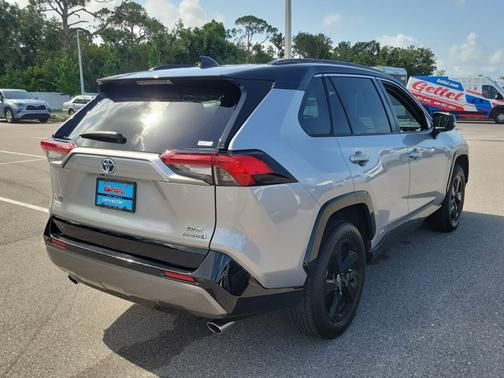 2020 Toyota RAV4 Hybrid Hybrid XSE