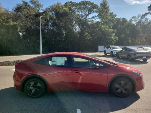 2026 Toyota Prius LE