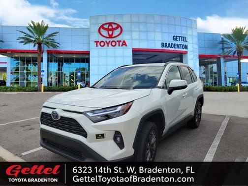 2022 Toyota RAV4 Hybrid Hybrid XLE Premium
