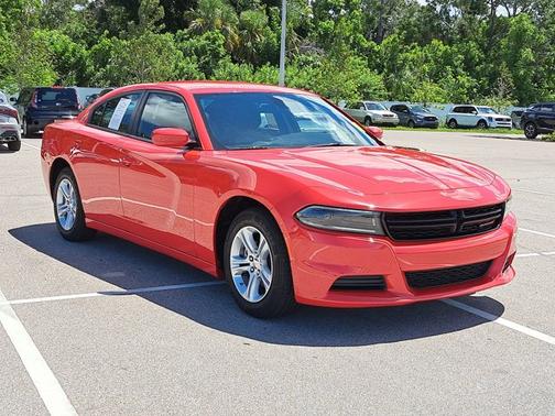 2022 Dodge Charger SE