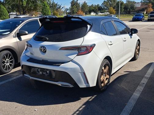 2021 Toyota Corolla Hatchback SE