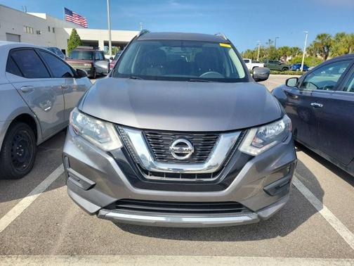 2017 Nissan Rogue S