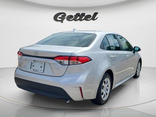 Classic Silver Metallic 2025 Toyota Corolla LE