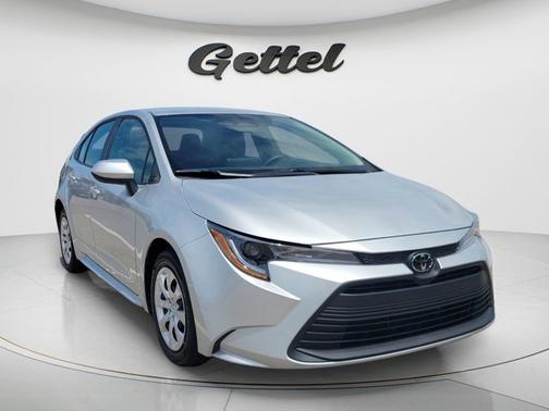 Classic Silver Metallic 2025 Toyota Corolla LE