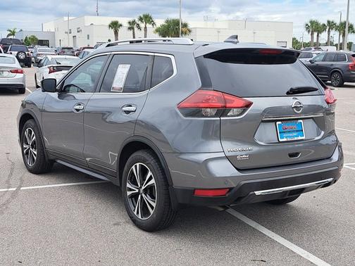 2020 Nissan Rogue SV