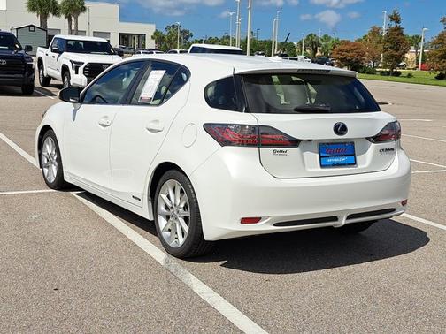 2013 Lexus CT 200h Base