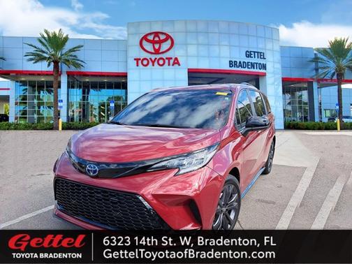 2025 Toyota Sienna XSE