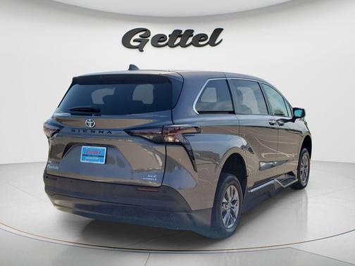 Predawn Gray Mica 2024 Toyota Sienna XLE