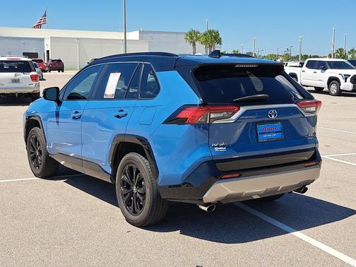 2022 Toyota RAV4 Hybrid Hybrid XSE