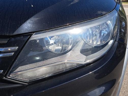 2016 Volkswagen Tiguan R-Line