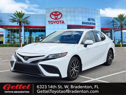 2023 Toyota Camry SE