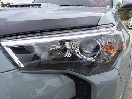 2023 Toyota 4Runner TRD Off Road