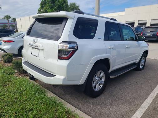 2023 Toyota 4Runner SR5