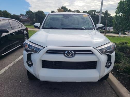 2023 Toyota 4Runner SR5