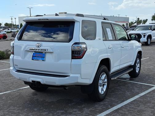 2023 Toyota 4Runner SR5
