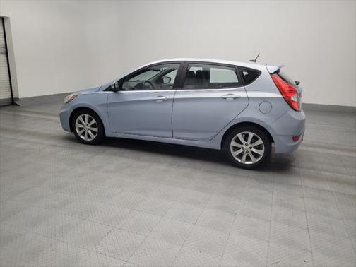 2013 Hyundai Accent SE