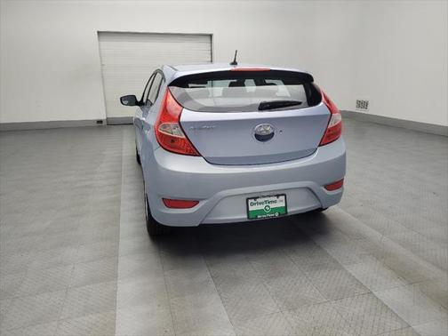 2013 Hyundai Accent SE